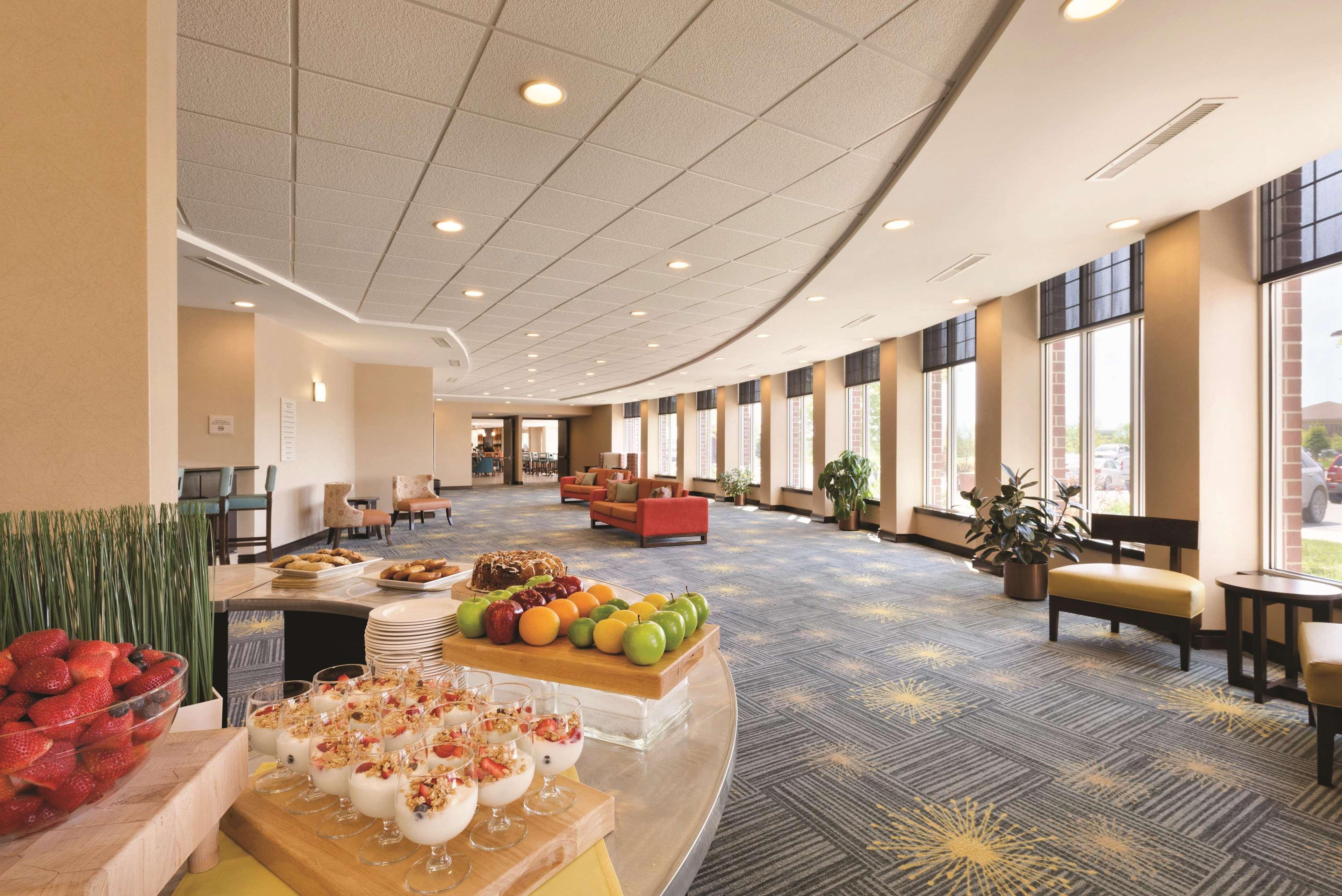 Hilton Garden Inn Фарго Екстериор снимка