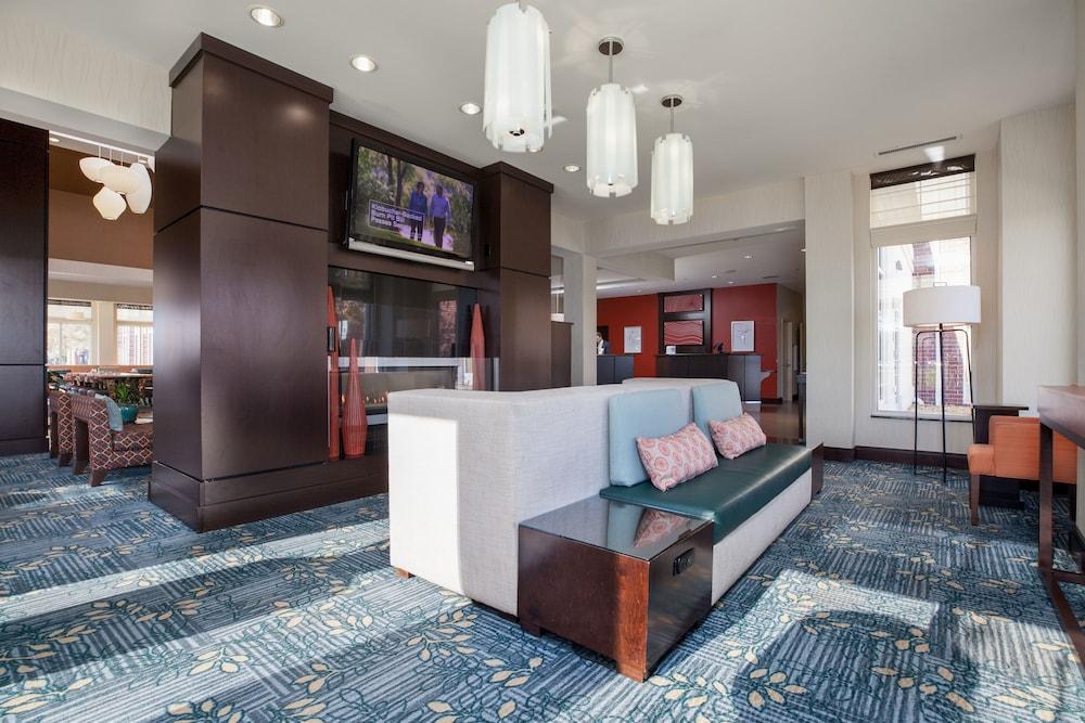 Hilton Garden Inn Фарго Екстериор снимка