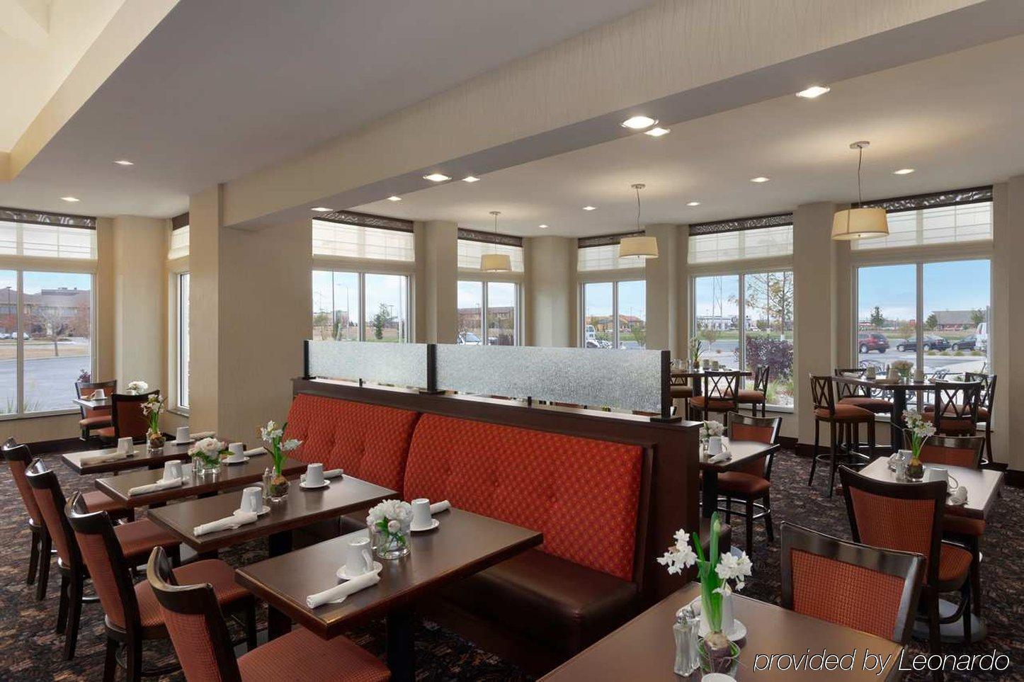 Hilton Garden Inn Фарго Екстериор снимка